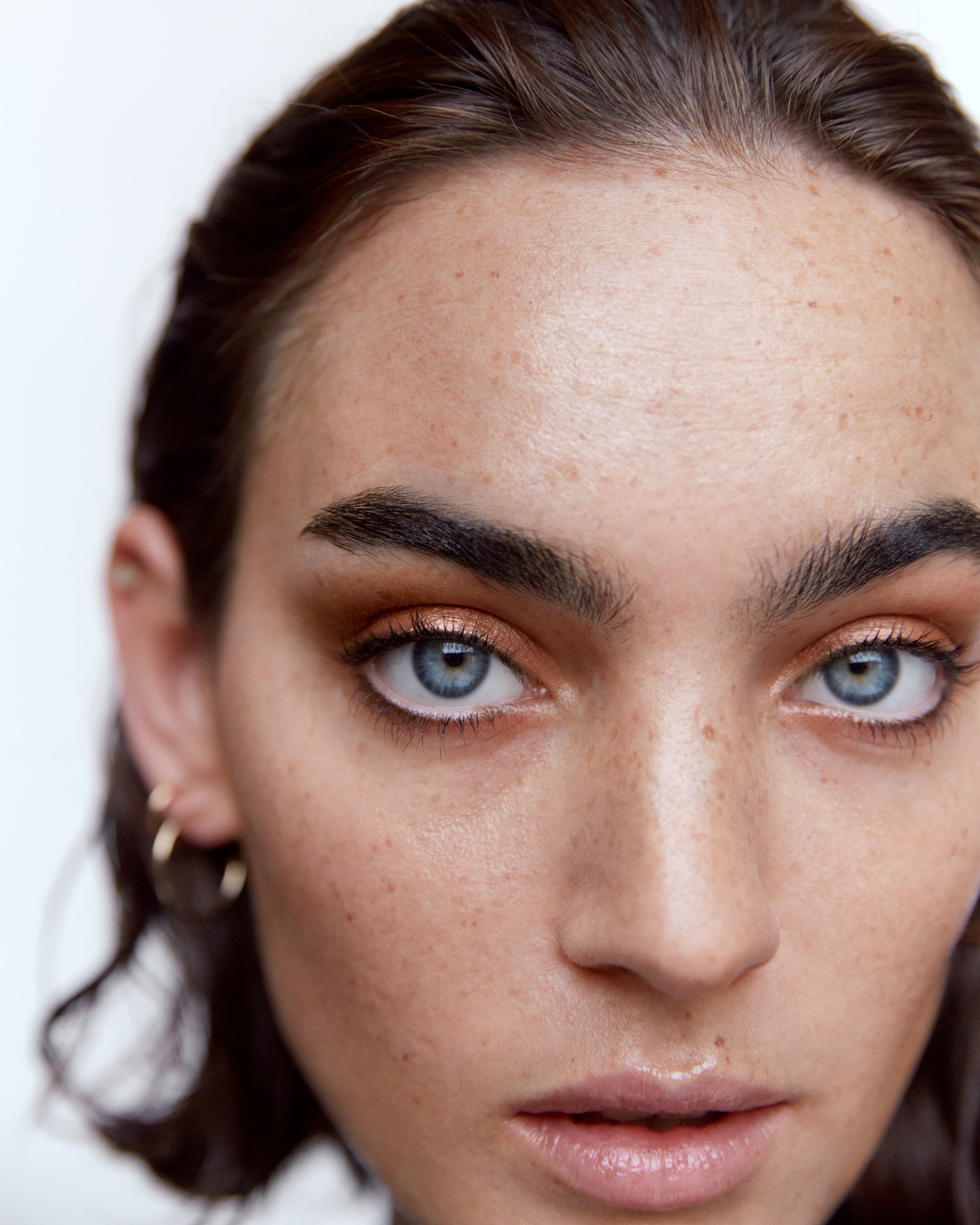 Eye glow colour - Chaminade