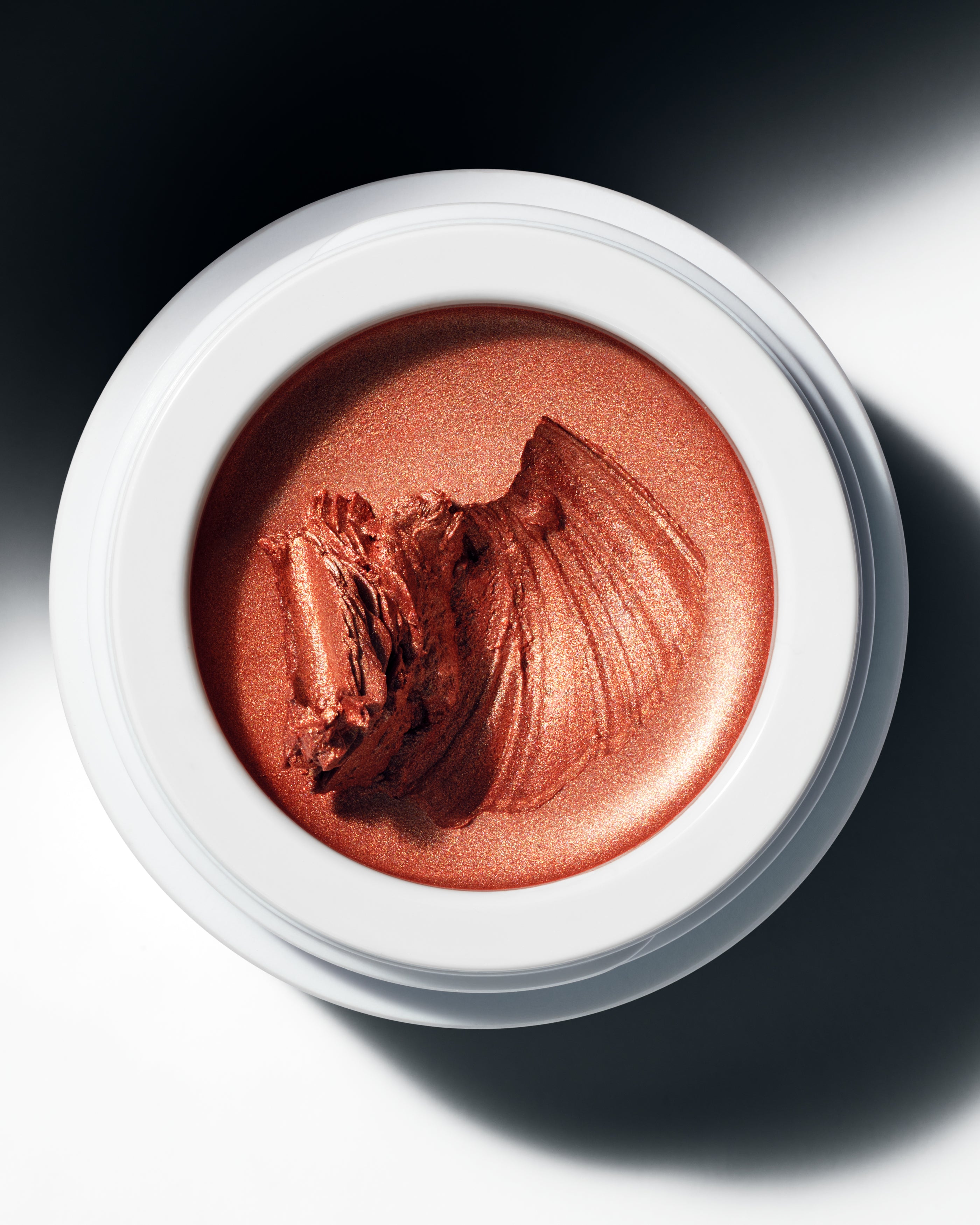 Eye Glow Colour - Chaminade