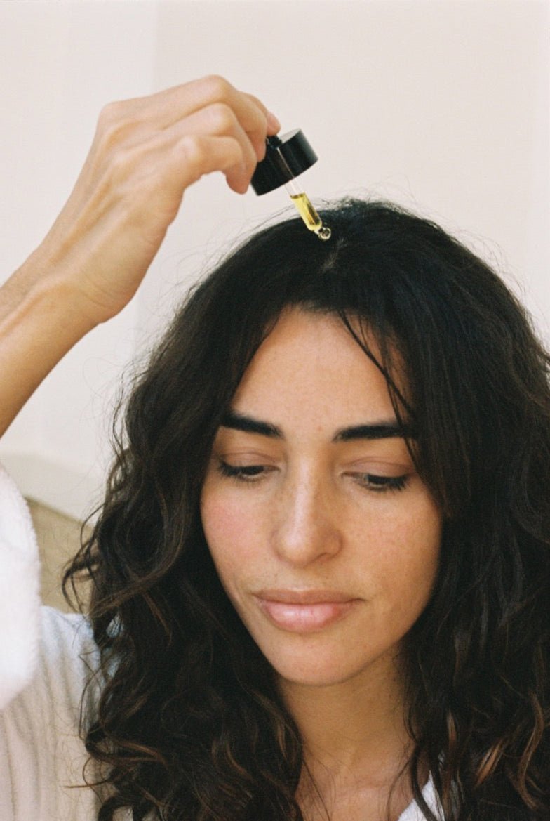 Organic Jojoba Face Oil - TYPEYOURSKIN - ROWSE - TYPEYOURSKIN