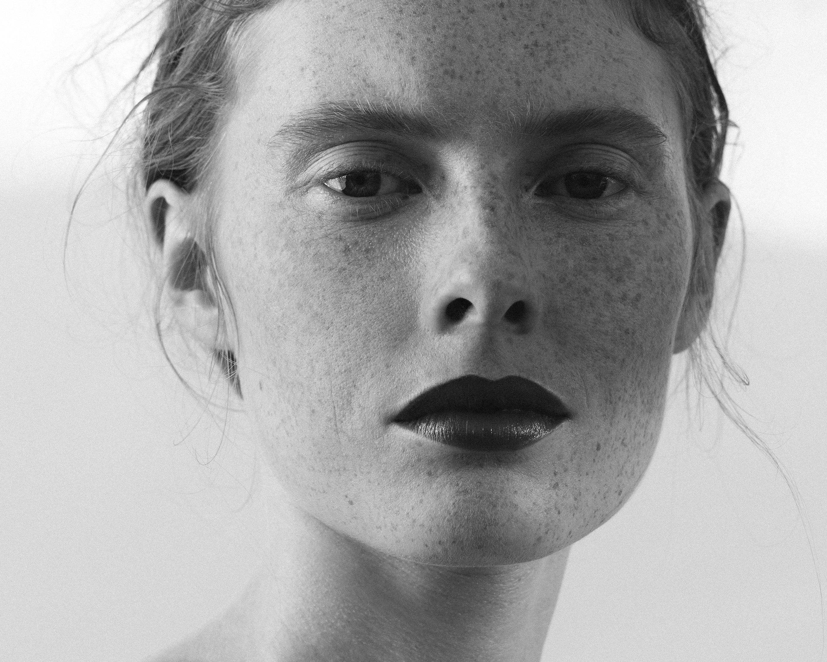 MANASI 7 organic makeup black white portrait natural beauty lifestyle clean cosmetics woman