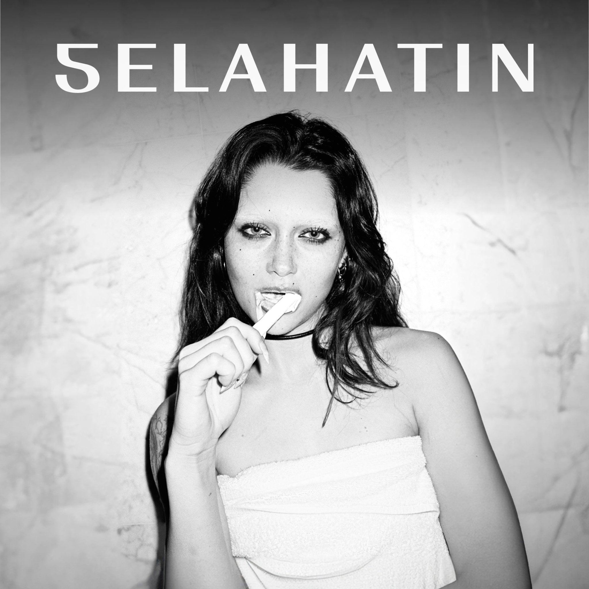 High On The Beach Whitening Toothpaste - TYPEYOURSKIN - SELAHATIN - TYPEYOURSKIN