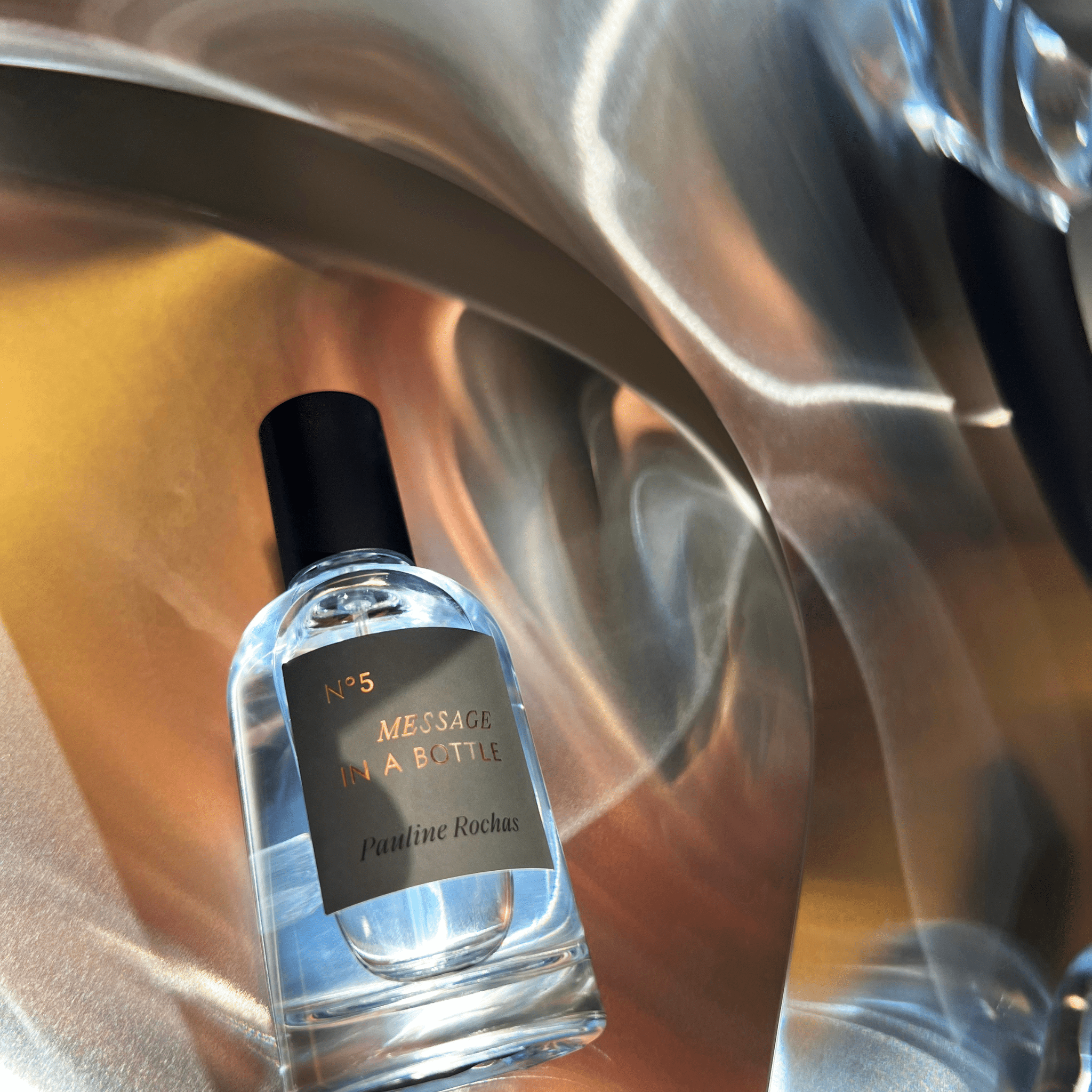 MESSAGE IN A BOTTLE - TYPEYOURSKIN - PAULINE ROCHAS - TYPEYOURSKIN